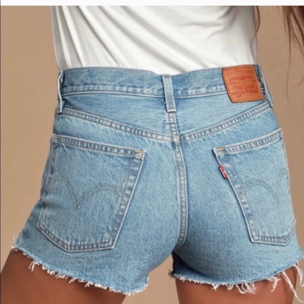Levi Strauss & Co. Women's Distressed High Rise Jean Shorts Size 25